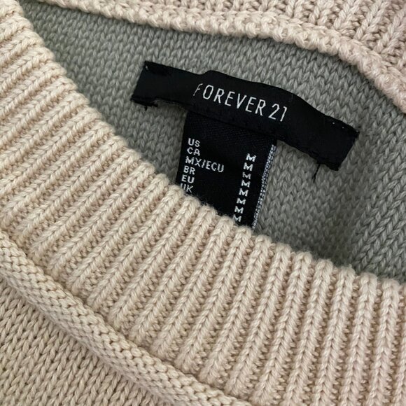 Forever21 Colorblock Crewneck Sweater Size M - Picture 3 of 3